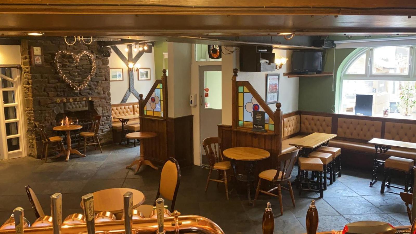 The Kings Head Hotel Abergavenny Ngoại thất bức ảnh